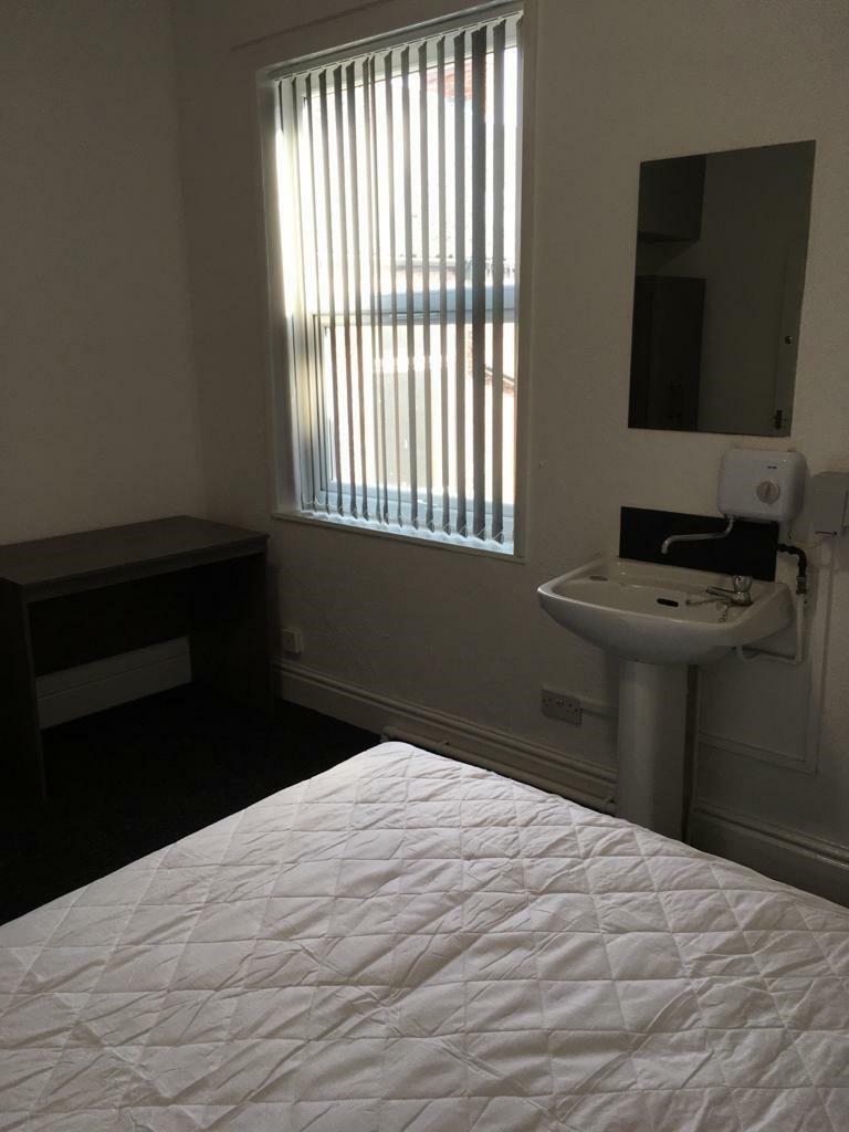 Bedroom 6.2.jpg