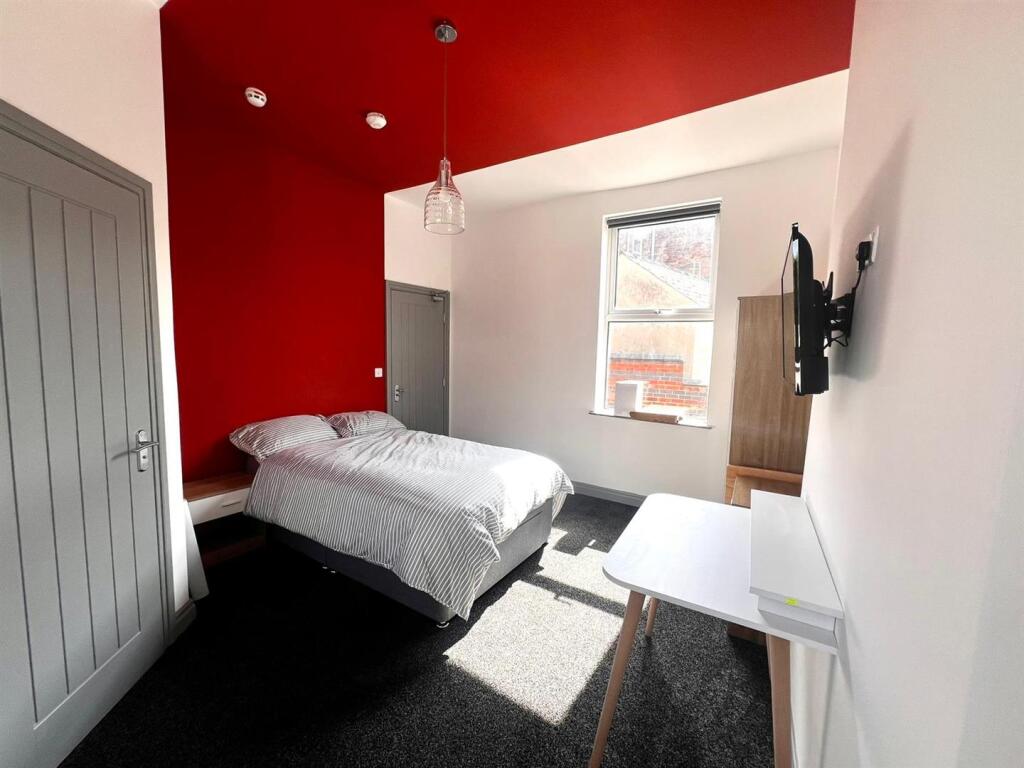 WhatsApp Image 2024-05-13 at 12.03.26 (1).jpeg