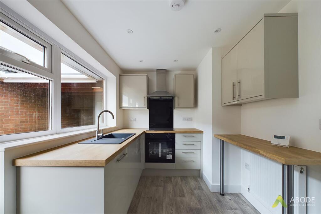 Priorylands, Stretton DE13 0HH