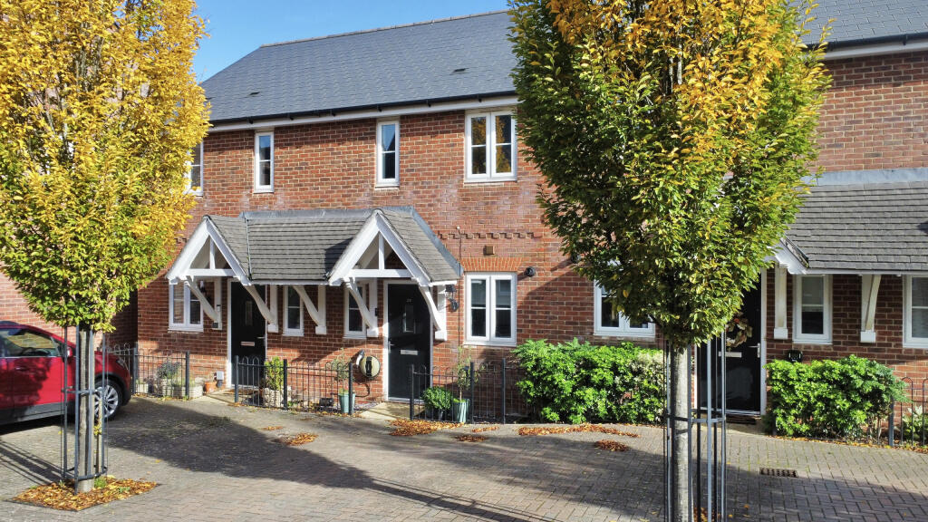 dji_fly_20251022_115304_525_1761238237891_photo_op