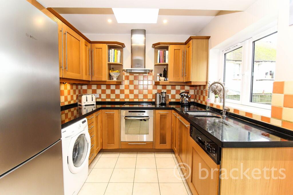 Ravenswood Avenue, Tunbridge Wells, TN2