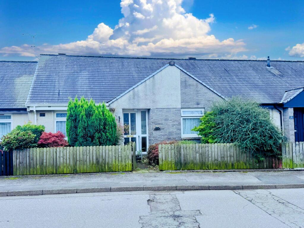 14 Wheatcroft, Kirkcudbright - Williamson and Henr