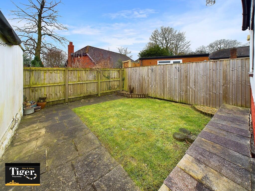 CAM02176G0-PR0448...