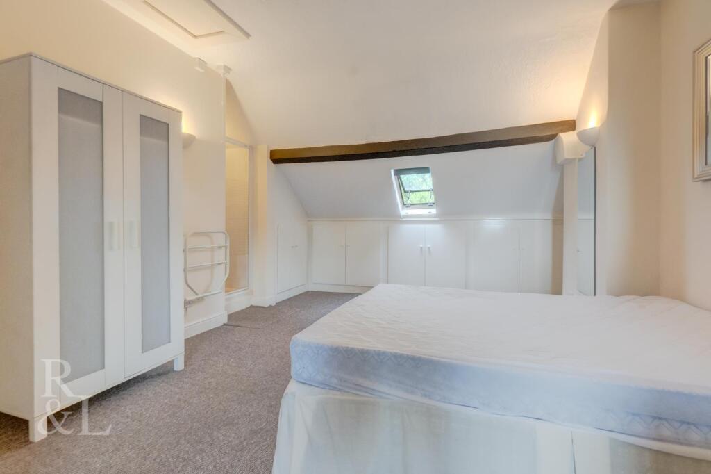 Trent Boulevard (6).jpg