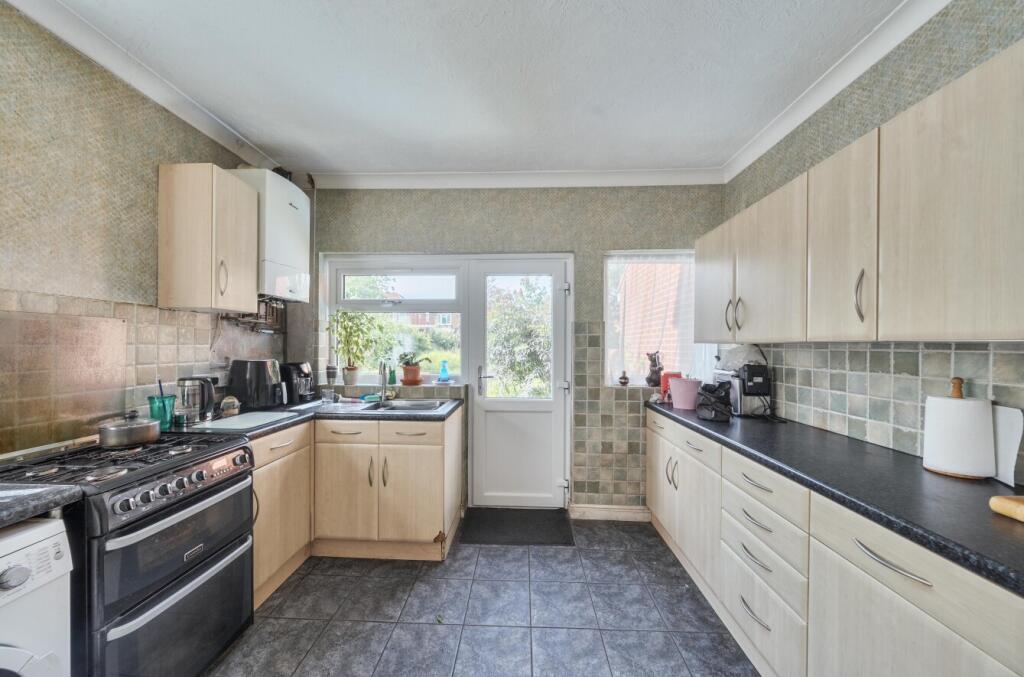 1298783-12-6839db...