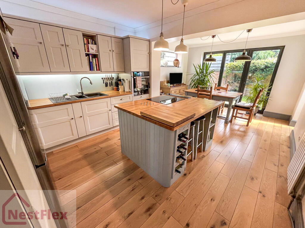 Kitchen Diner - 15 Trafalgar Square.BLDdZ