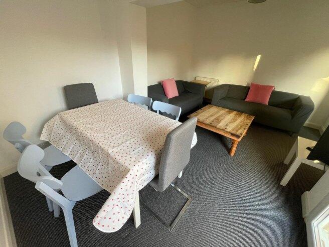 hillside-avenue-ct2-8ez-1015075