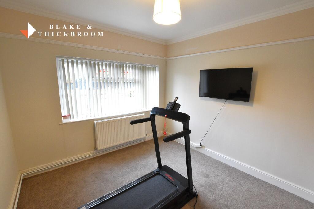 GROUND FLOOR BEDROOM FIVE / RECEPTION ROOM