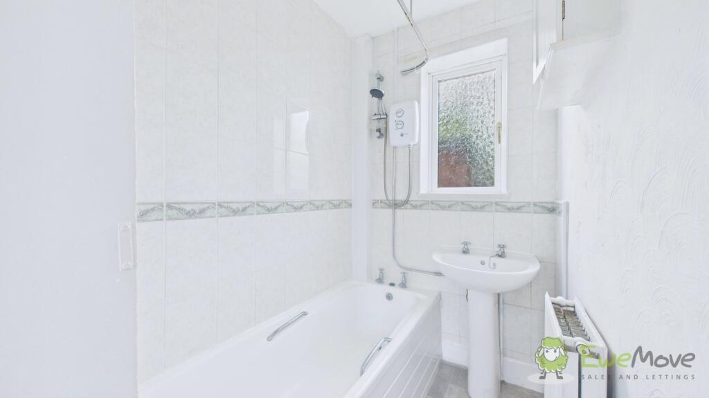 CAM02351G0-PR0082-STILL022