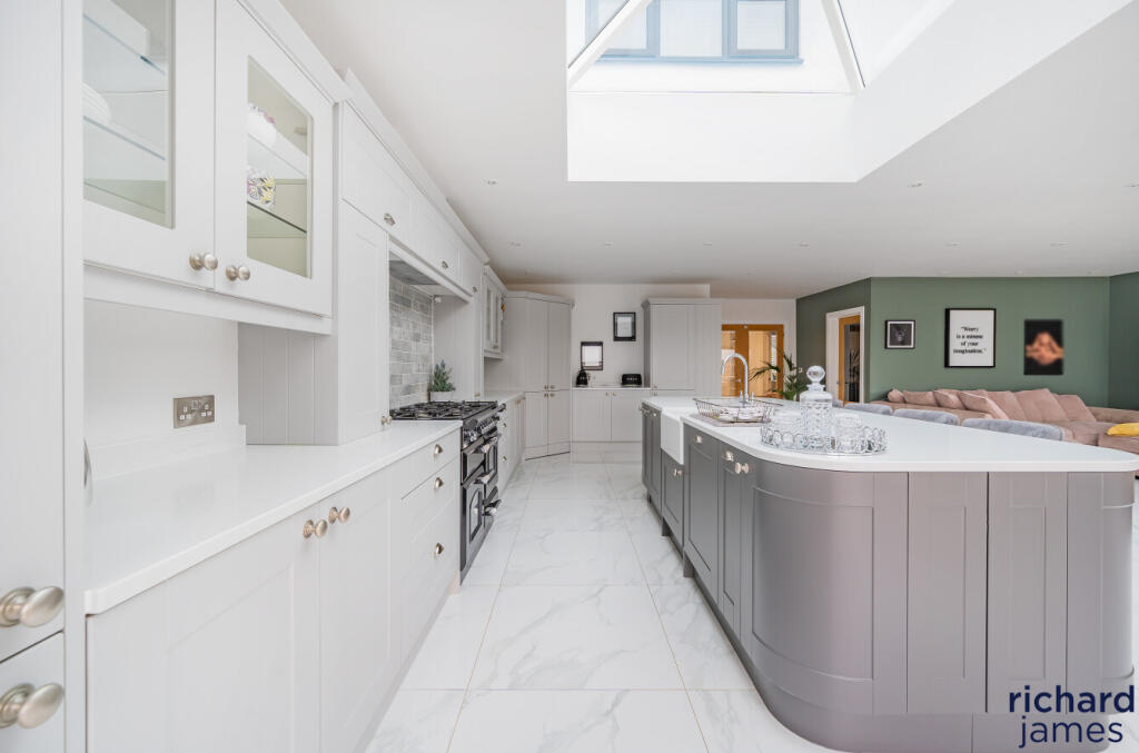 c632f8f1-68e1-4a8...