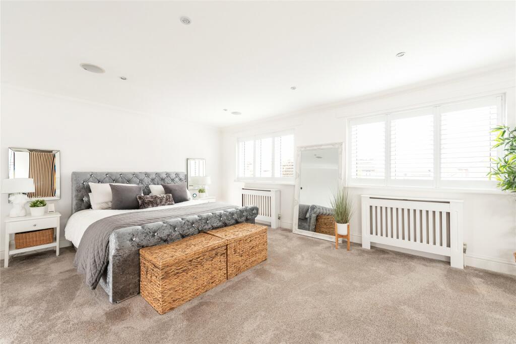 Principal Bedroom