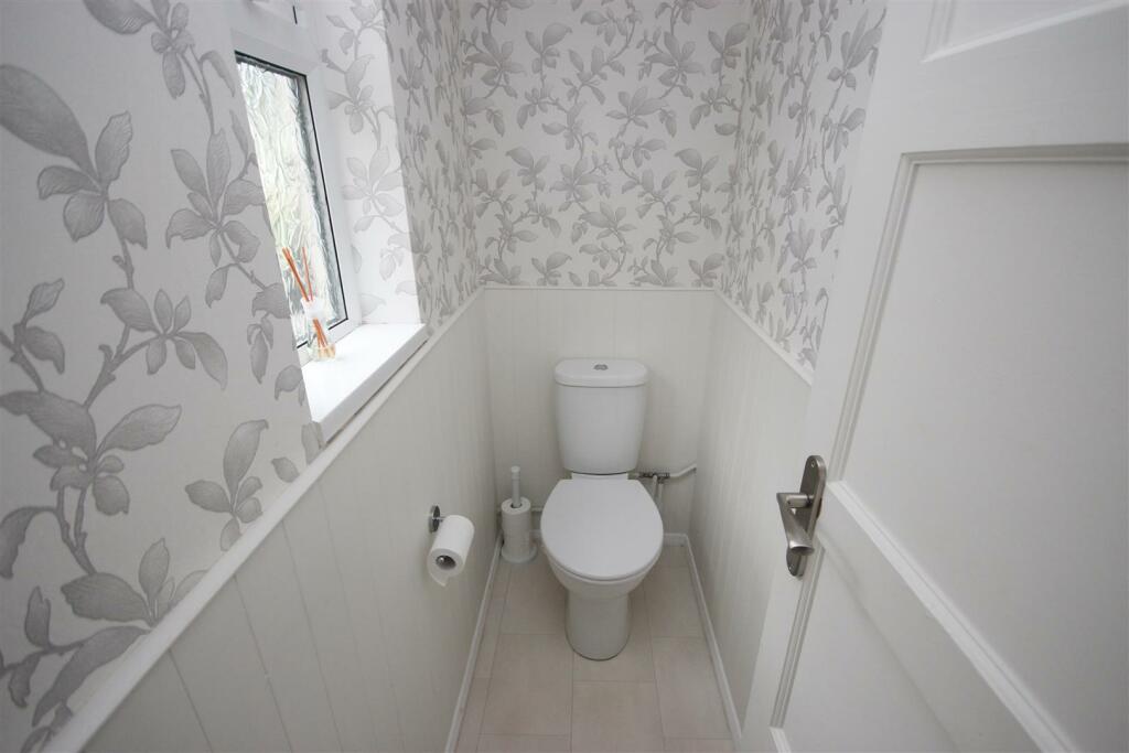 Cloakroom.jpg