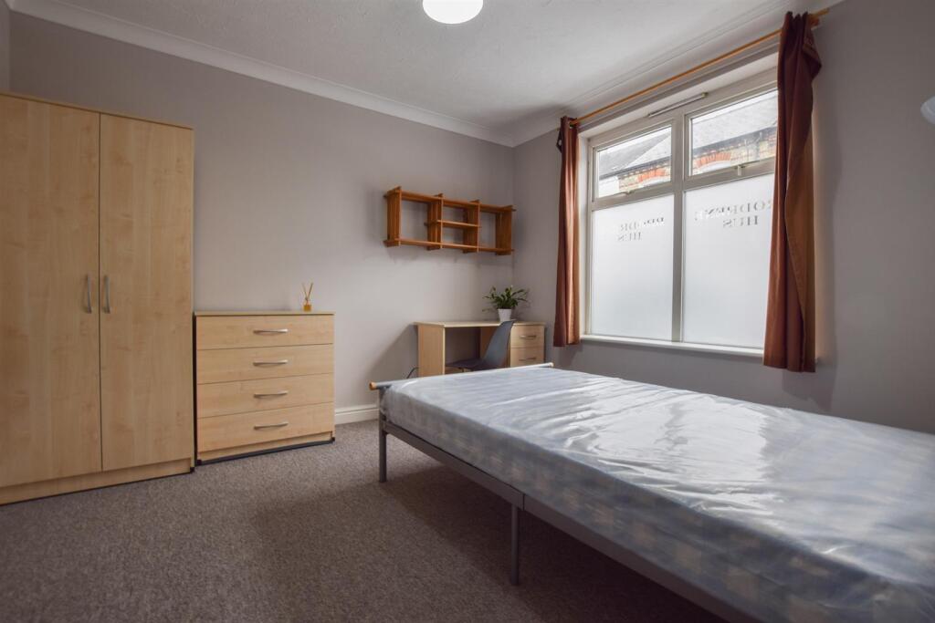 Room 1