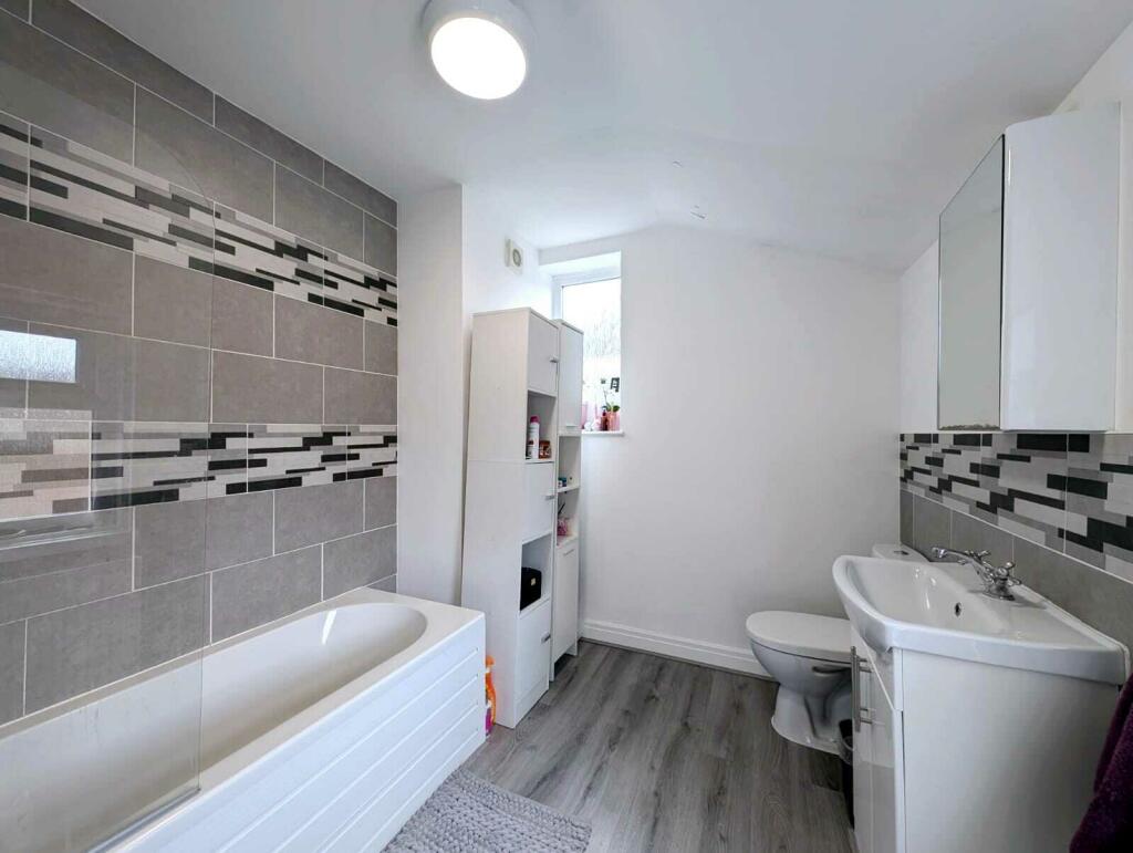 871863b8-fa3c-4ddc-9855-349c37dbd945