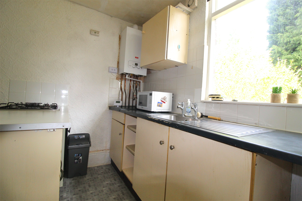 Wellington Road North,Heaton Chapel 