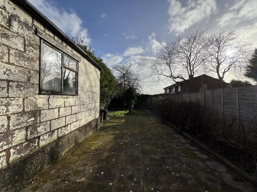 IMG_2311 (Large).JPG