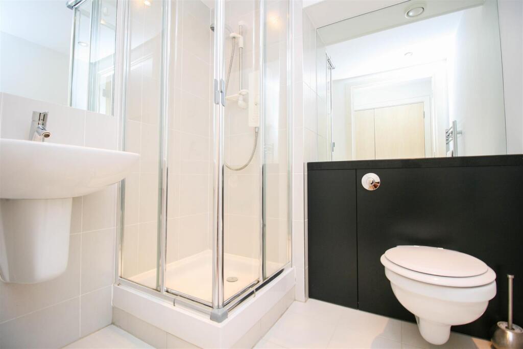 Callisto, 38 Ryland Street