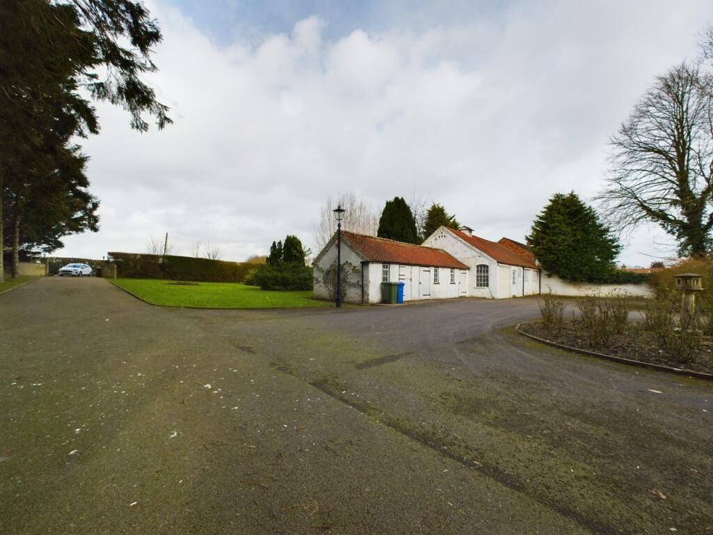 Outbuilding