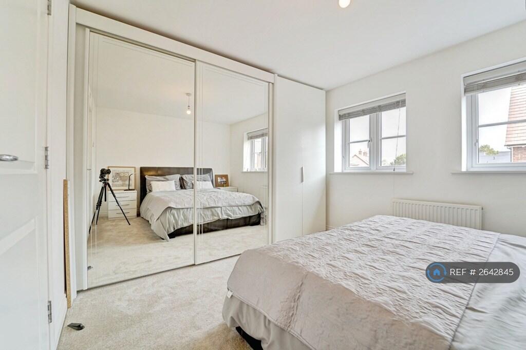 Bedroom 1 En-Suite