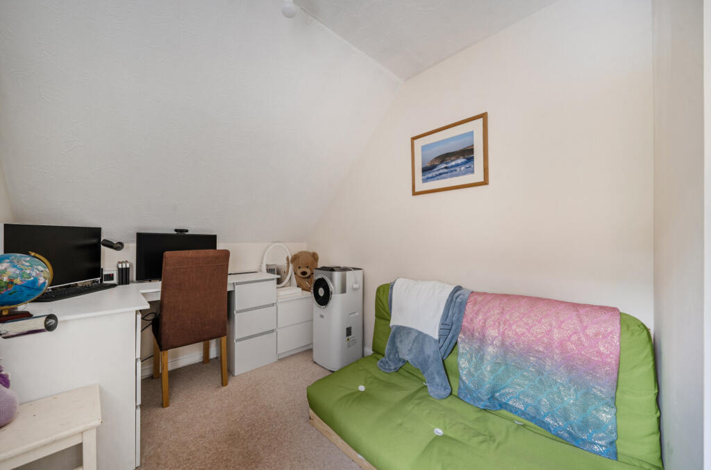 1341598-9-68a630e...