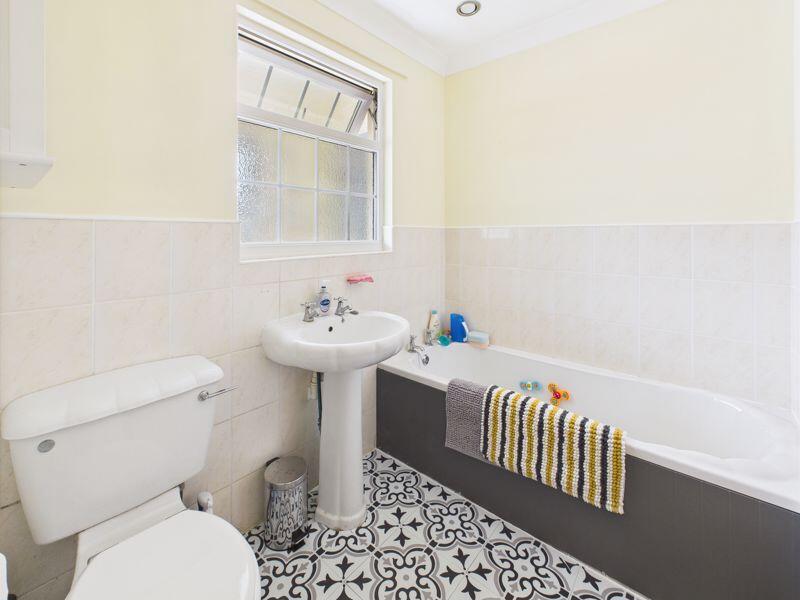 Bathroom/Shower Room