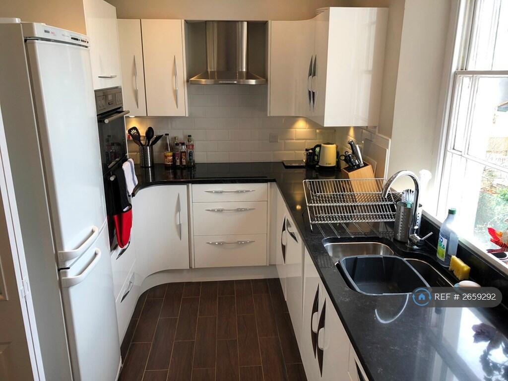 Kitchen (1)