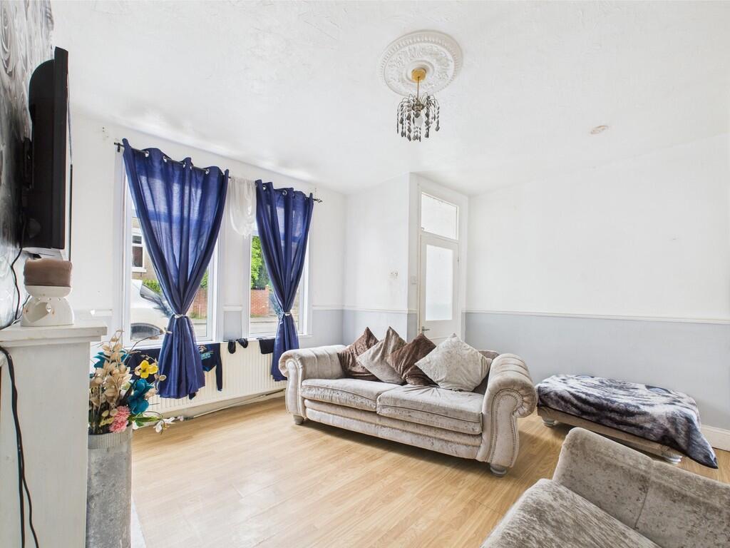 CAM01835G0-PR0203...