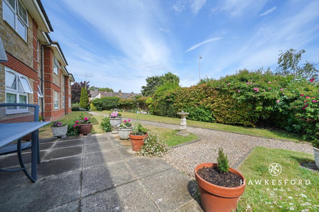 The Turrets, Sittingbourne - Communal garden