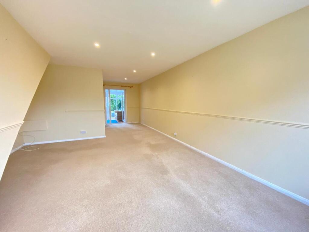 Lounge Dining Room