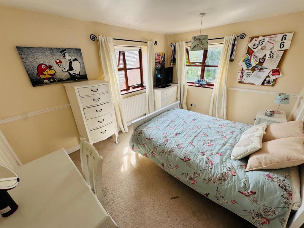 BEDROOM TWO
