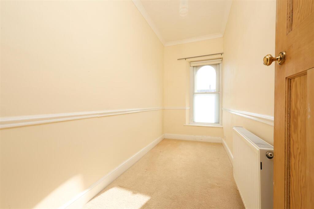 168 High Street 26.JPG