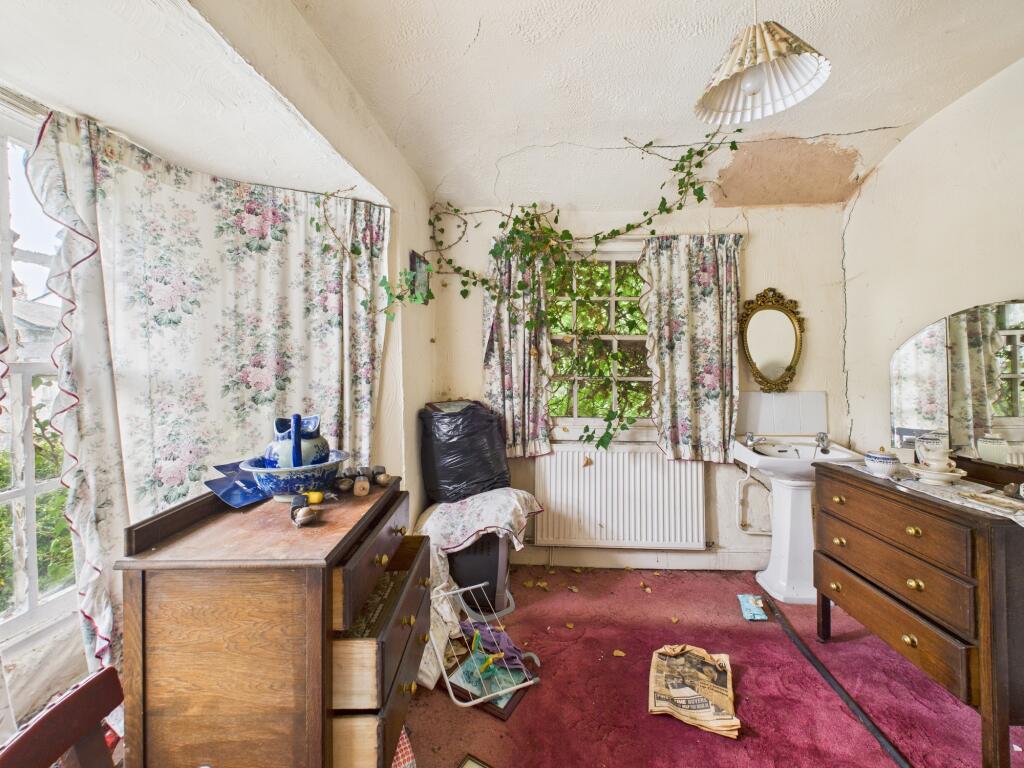 CAM02167G0-PR0348-STILL008 T202510091312.jpg