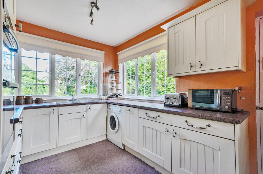 1300138-13-683755...