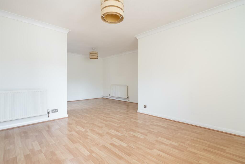 Living Room/Dining Room