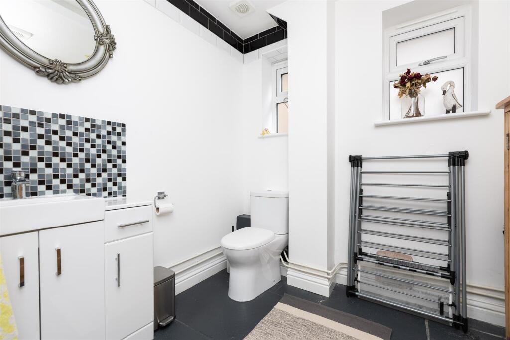 Utility/Cloakroom