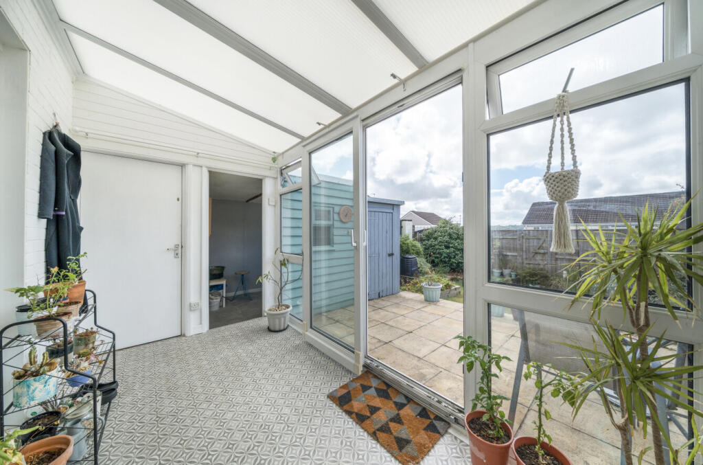 1346625-19-68b1af...