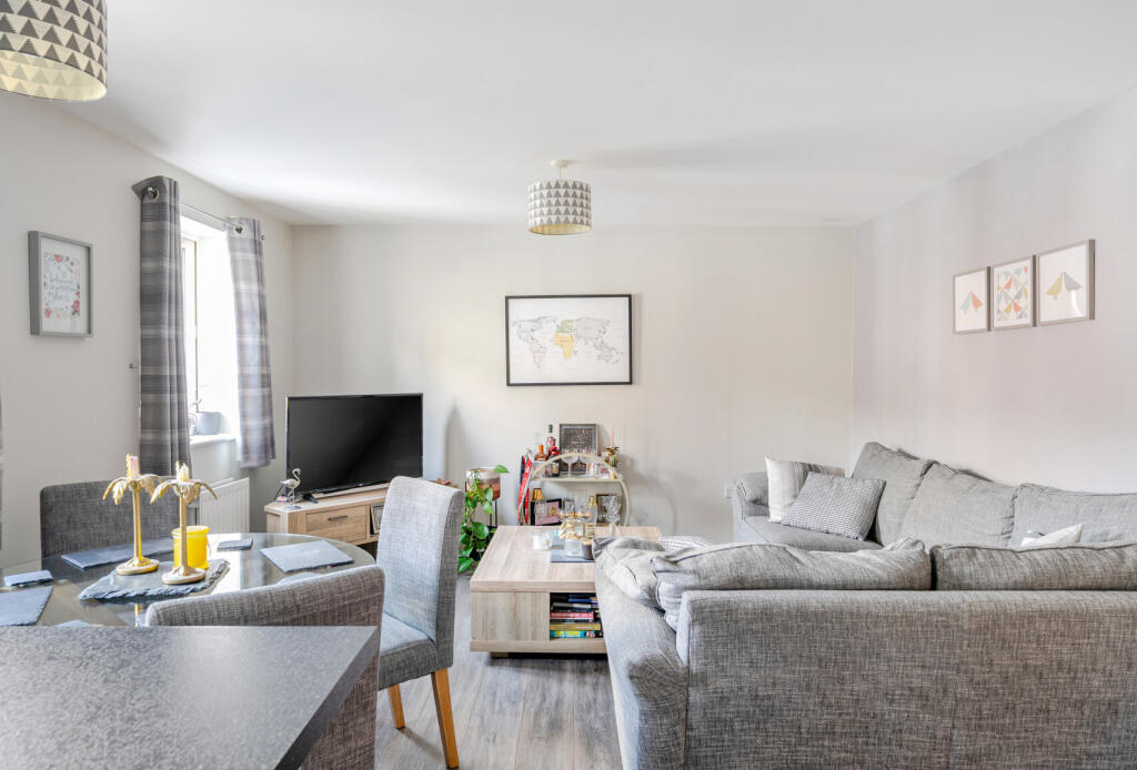 1327085-12-6889eb...