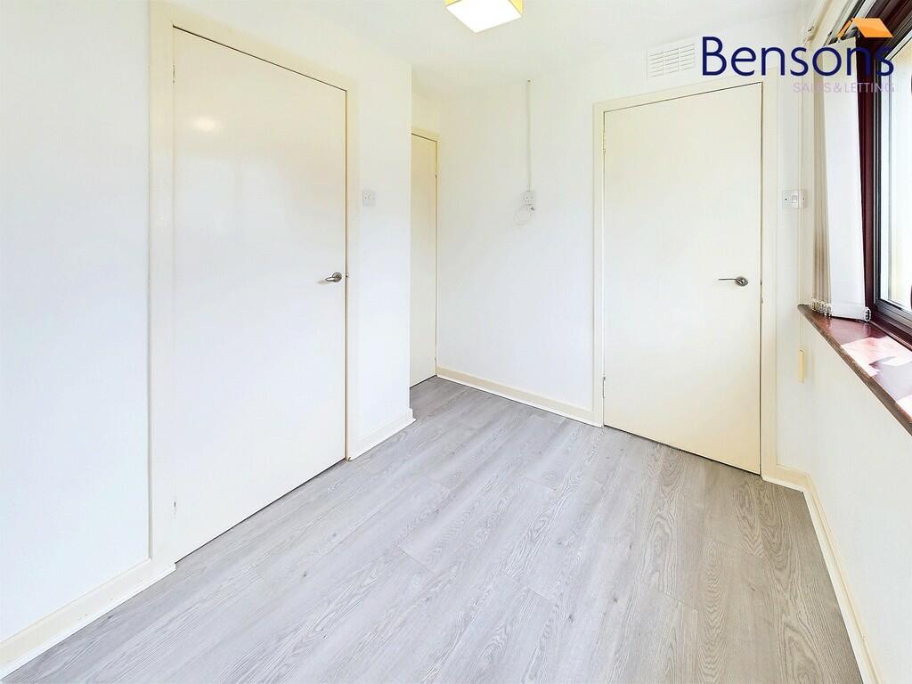 CAM01596G0-PR0295...