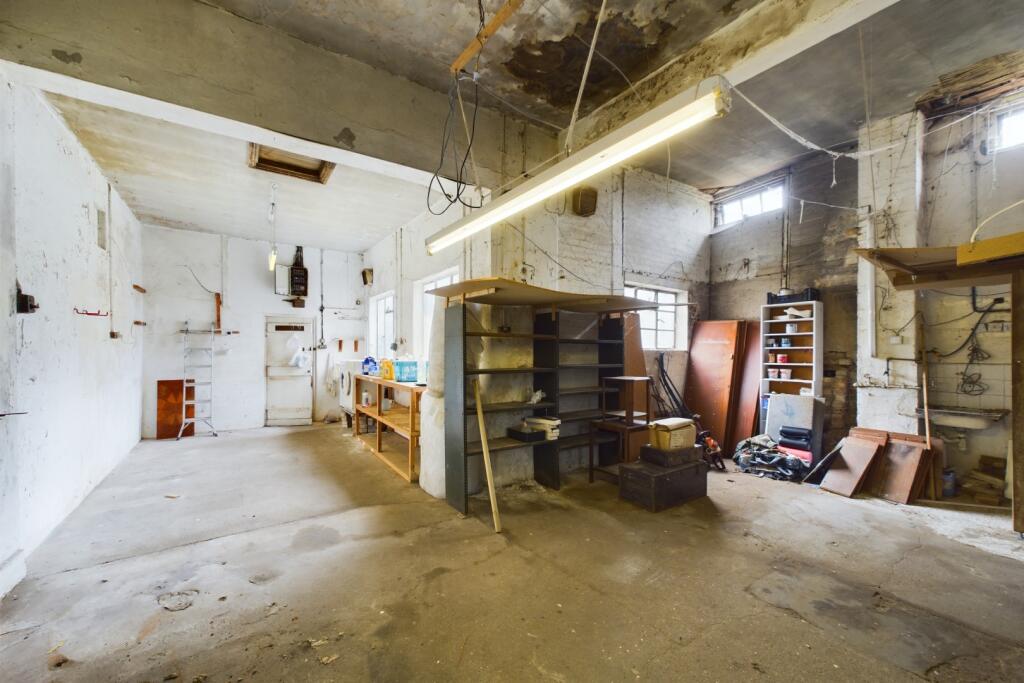 CAM01288G0-PR0033-STILL019 Alt T202502281452.jpg