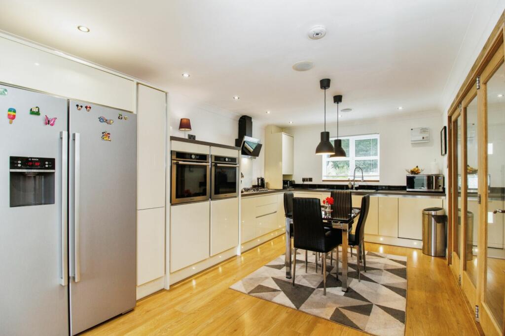 Kitchen/Family Room