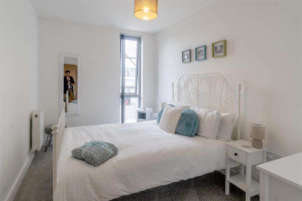 Bedroom 2.jpg