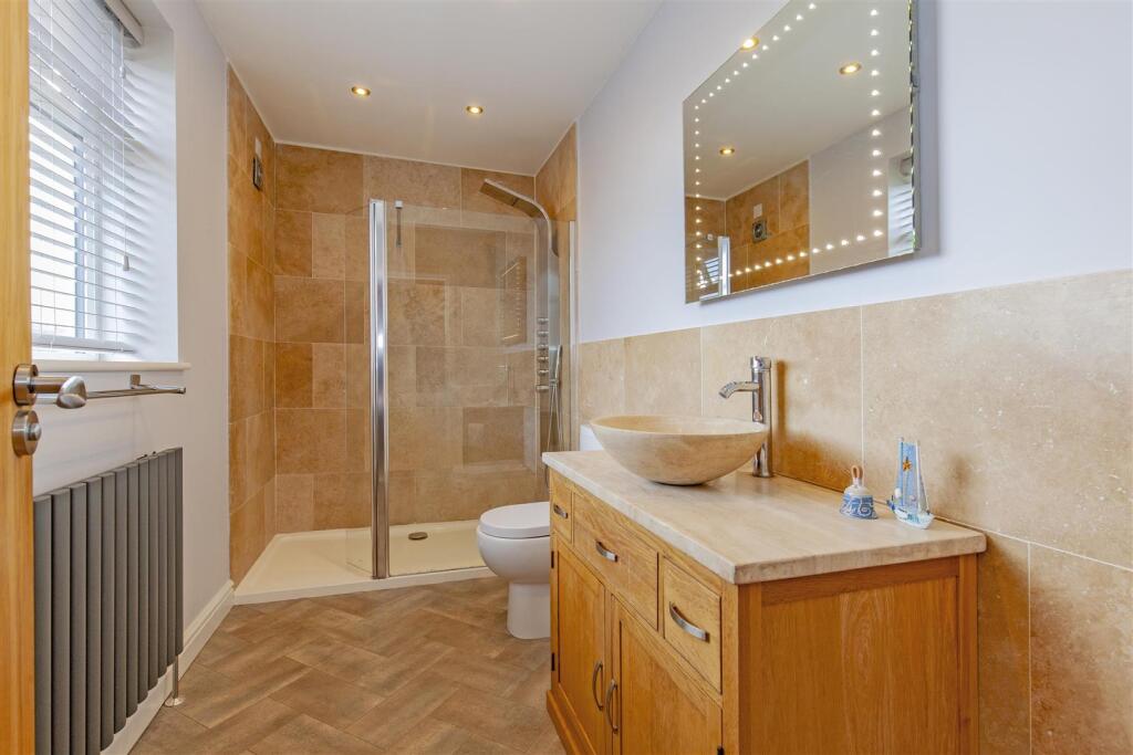 En Suite-1.jpg