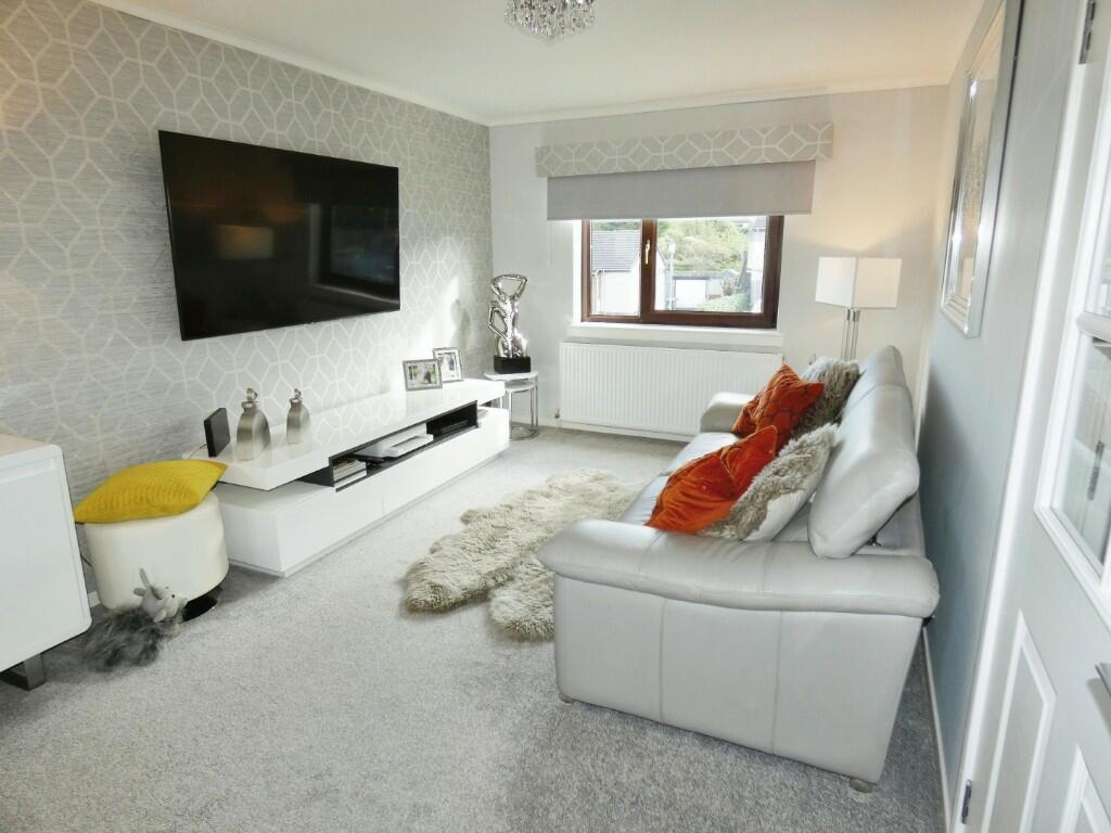 Living Area - Lounge