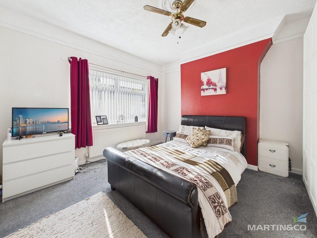 CAM03111G0-PR0381...