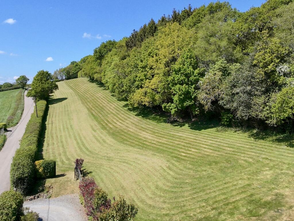 EweMove South Molton - The Bungalow - Meadow
