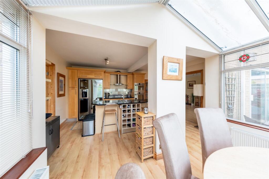 29 Bergamot Lane-2-010.JPG