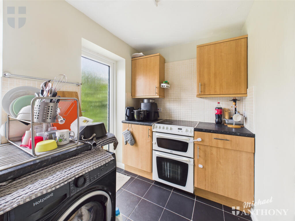 CAM03852G0-PR0276-STILL017