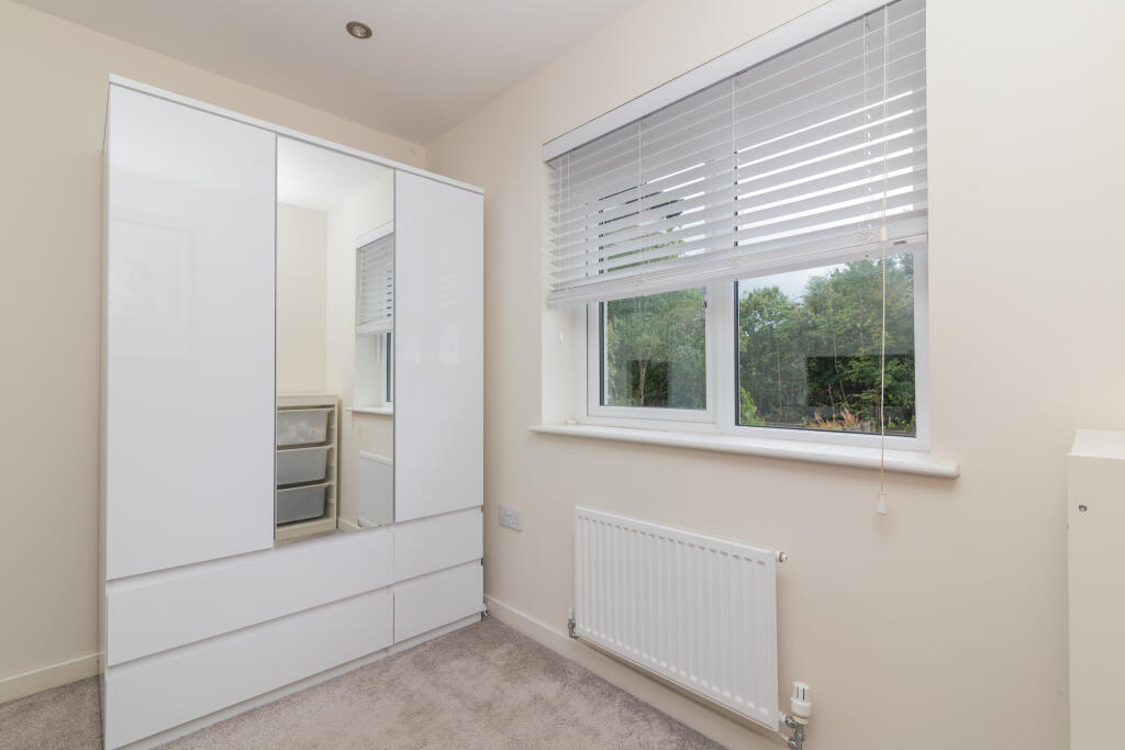 85 barskiven Road L-41