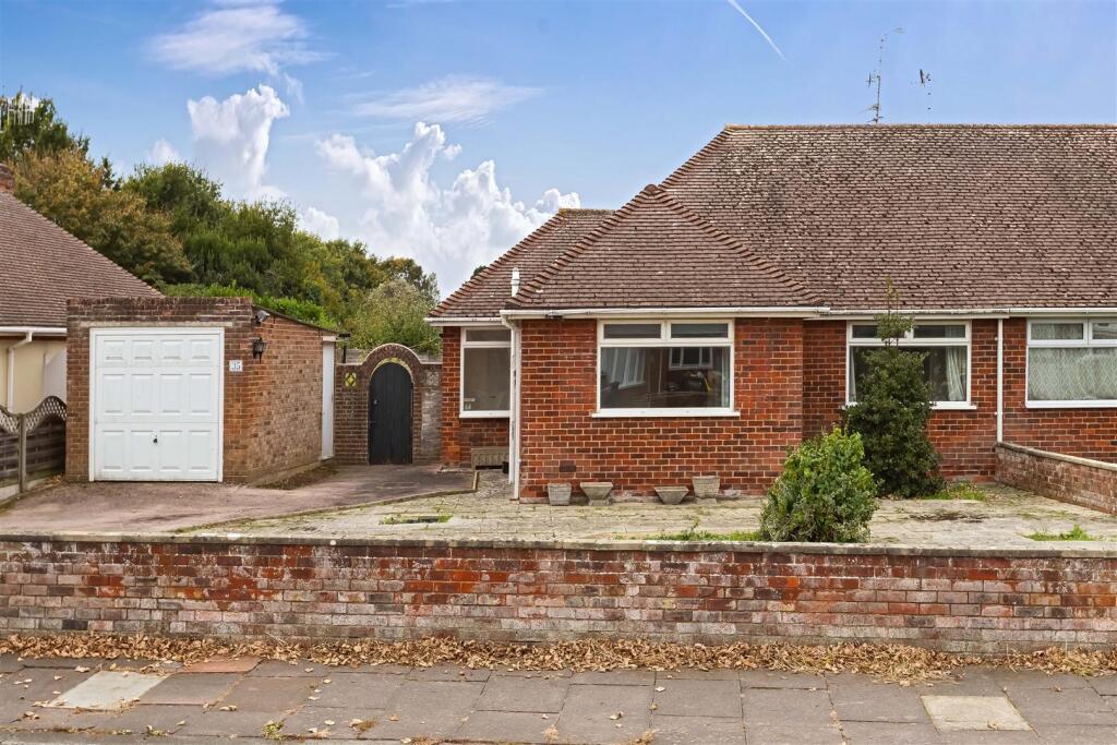 Frobisher Way_17.jpg