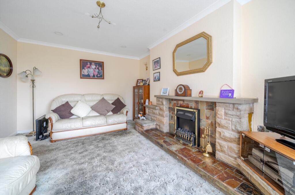 1325436-7-68764d2f506de